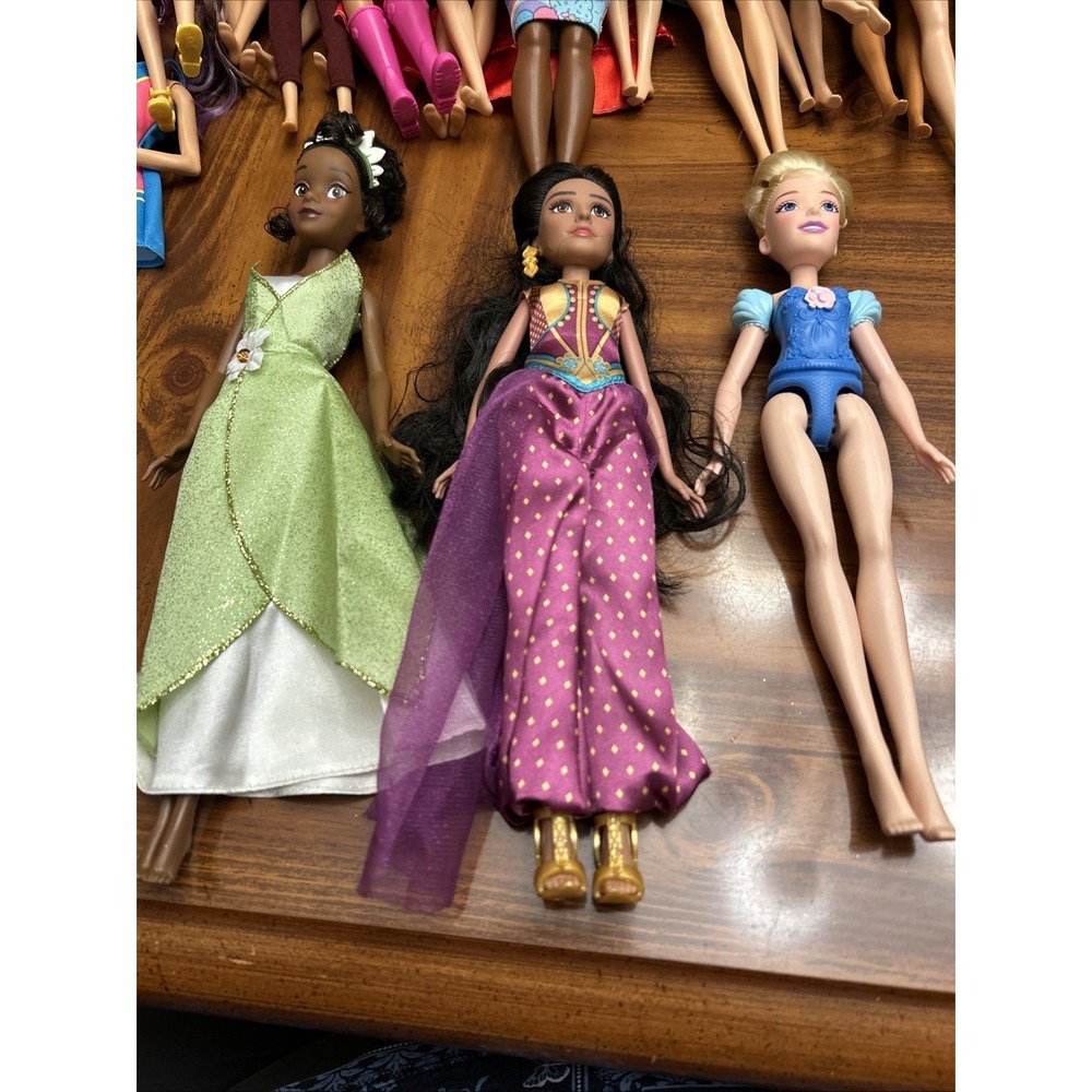 Lot 3‎ Disney Princess Dolls Like Barbie With Outfits 2018
